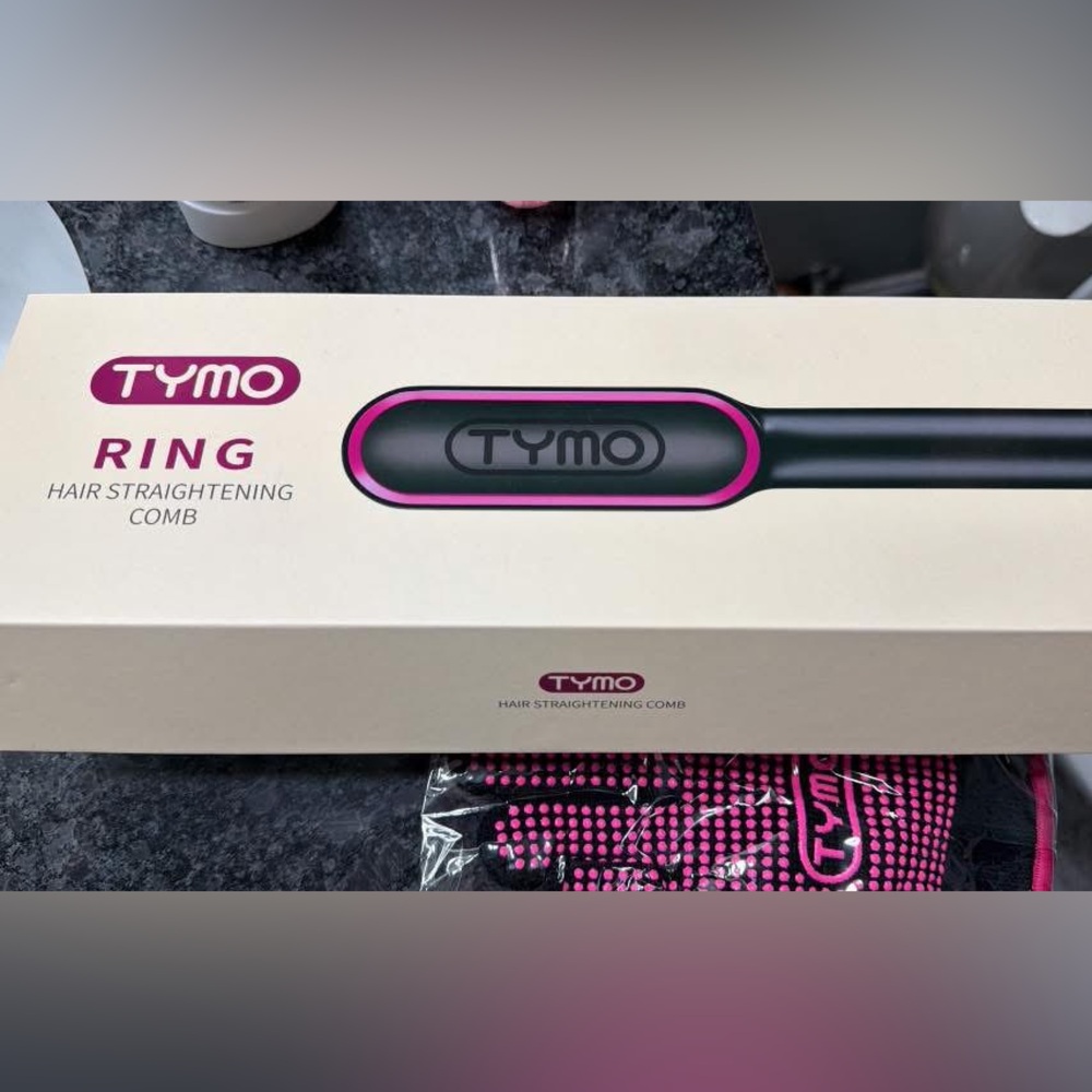 Tymo Hair Straightening Brush - Black and Pink